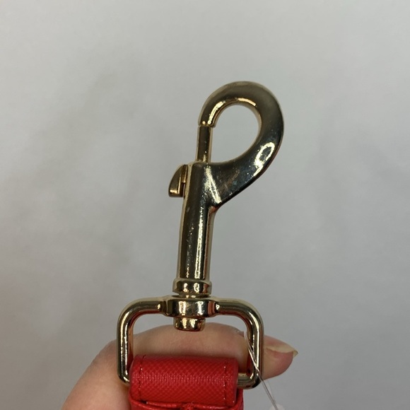 Express Red Faux Leather 58” Dog Leash and Bag Set- NWT - Picture 13 of 13